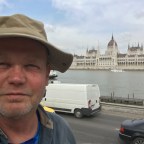 Van Komaron naar Belgrado